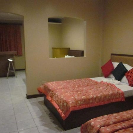 Casa Felipa Hotel ลาวัก ภายนอก รูปภาพ